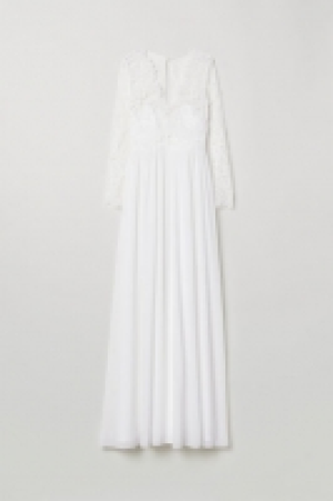  Lace wedding dress £68.00