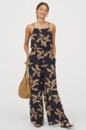  Patterned jumpsuit £12.00