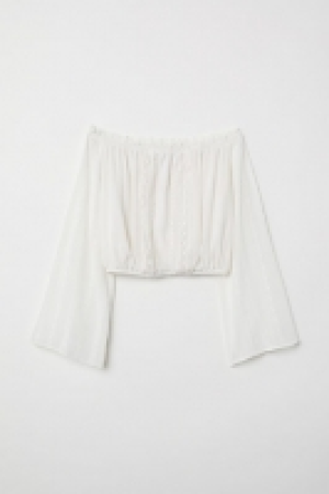  Short off-the-shoulder blouse £7.00