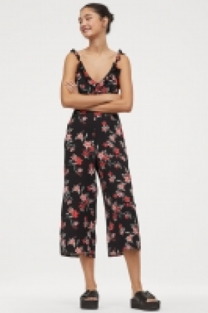  Jumpsuit with frills £8.00