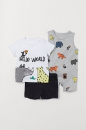  3-piece jersey set £8.00