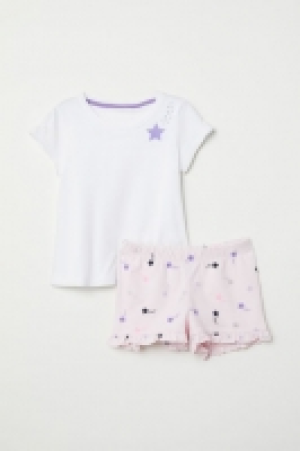  Pyjamas £5.00