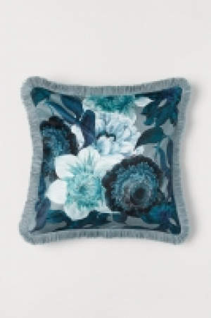  Velvet cushion cover £12.00