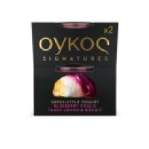 Oykos Signatures Blueberry, Lemon & Biscuit Greek Style Yogurt