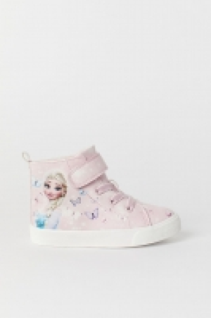  Hi-tops £8.00