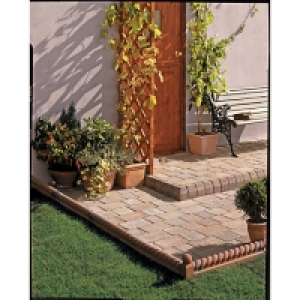 Marshalls Victorian Rope Edging Stone - Red & Black 590 x 18 £467.00
