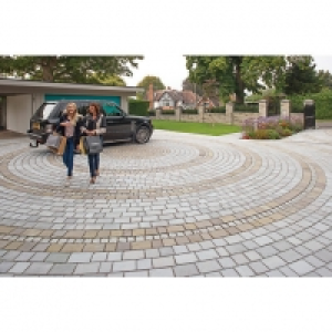 Wickes  Marshalls Fairstone Natural Stone Set Mixed Size Driveway Pa