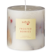 Aldi  Wax Inclusion Frosted Berries Candle