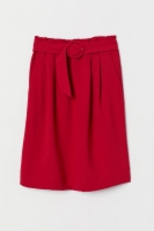  Skirt with a belt £7.00