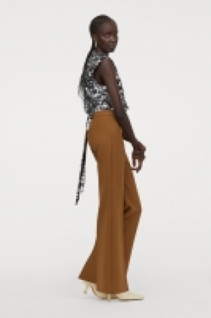  Sequined top £60.00