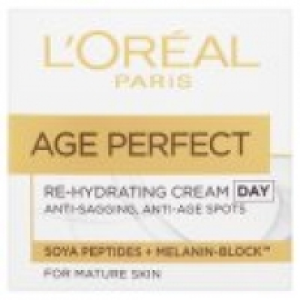 Age Perfect Day Moisturising Cream £6.00