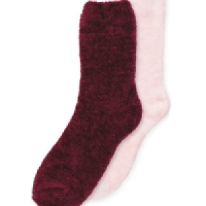 4-8 Ladies Red Chenille Socks