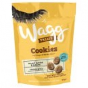 Wagg Cookies with Peanut Butter and Banana