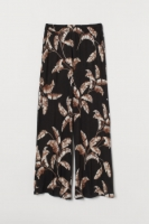  Wide jersey trousers £7.00