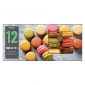 Iceland  Iceland 12 Macarons 132g