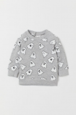  Cotton sweatshirt £6.00