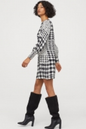  Boat-neck dress £12.49