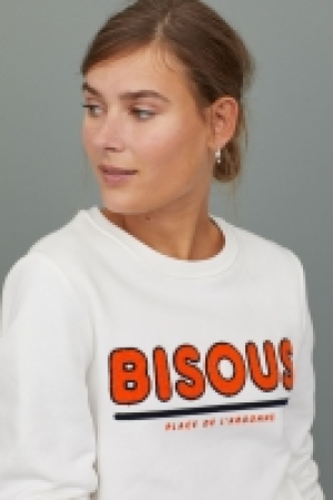  Sweatshirt with a motif £8.99