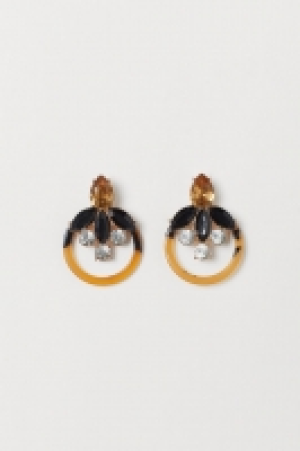  Earrings £6.00