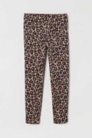  Ankle-length trousers £7.00