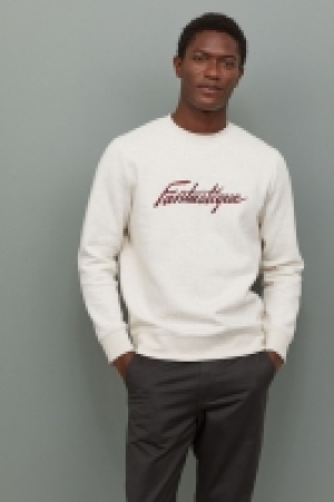  Printed sweatshirt £9.00