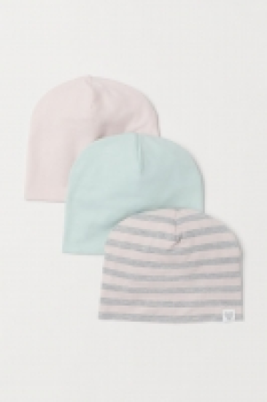  3-pack jersey hats £5.00