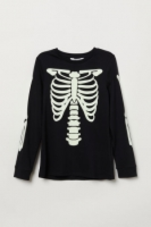  Jersey top with a print motif £3.00