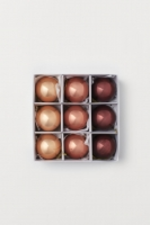  9-pack Christmas tree baubles £7.00