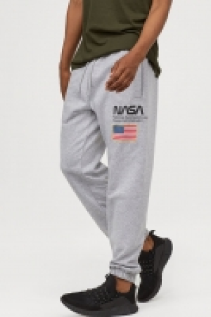  Printed sweatpants £15.00
