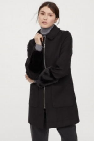  Coat with faux fur £35.00
