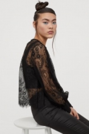  Lace top £8.00