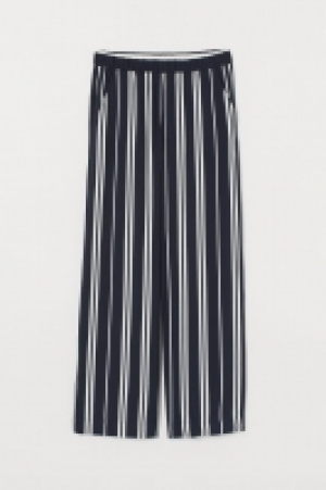  Wide pull-on trousers £12.00
