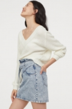  V-neck jumper £9.00