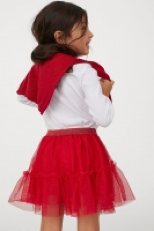  Glittery tulle skirt £4.00