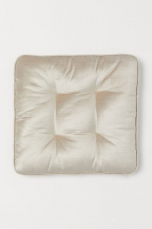  Velvet seat cushion £7.00