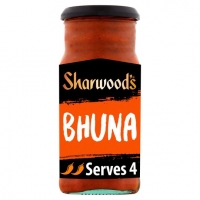 Tesco  Sharwoods Bhuna Medium Sauce 420G