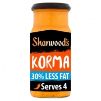 Tesco  Sharwoods Korma 30% Less Fat Cooking Sauce 420G
