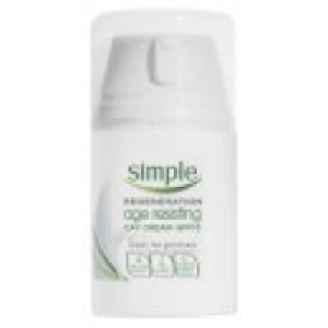 Simple Regeneration Age Resisting SPF 15 Day Cream