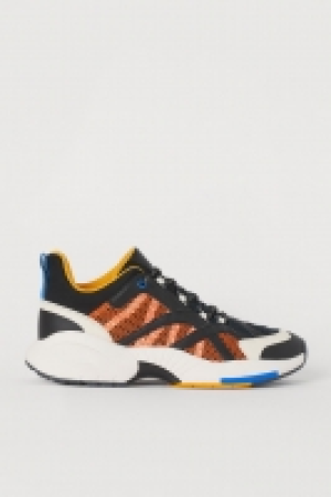  Trainers £22.00