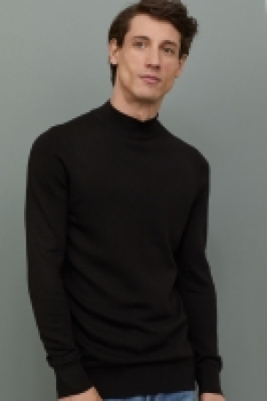  Turtleneck jumper £11.00