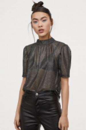 HM   Shimmering blouse