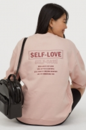  Text-print sweatshirt £7.00