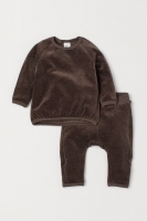 HM   Velour top and trousers