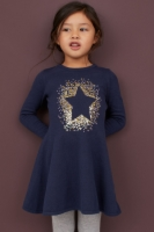  Dress with a sequined motif £7.00