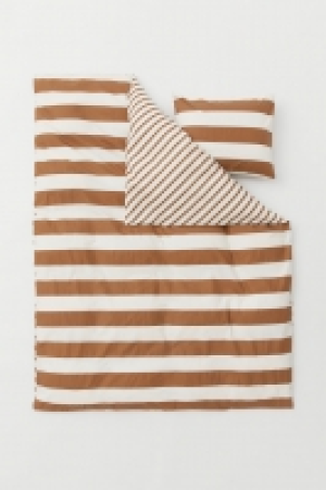  Striped duvet cover set £10.00