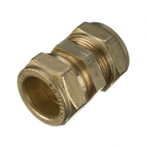 Wickes Brass Compression Straight Coupling - 22mm Pack of 10 £25.00