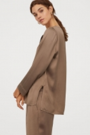  Silk-blend blouse £56.00