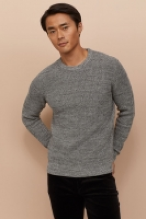  Textured-knit jumper £14.00