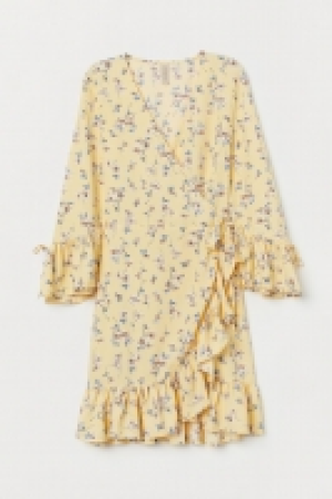  Patterned wrap dress £15.00