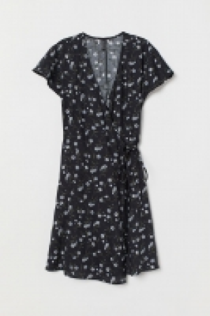  Patterned wrap dress £9.00